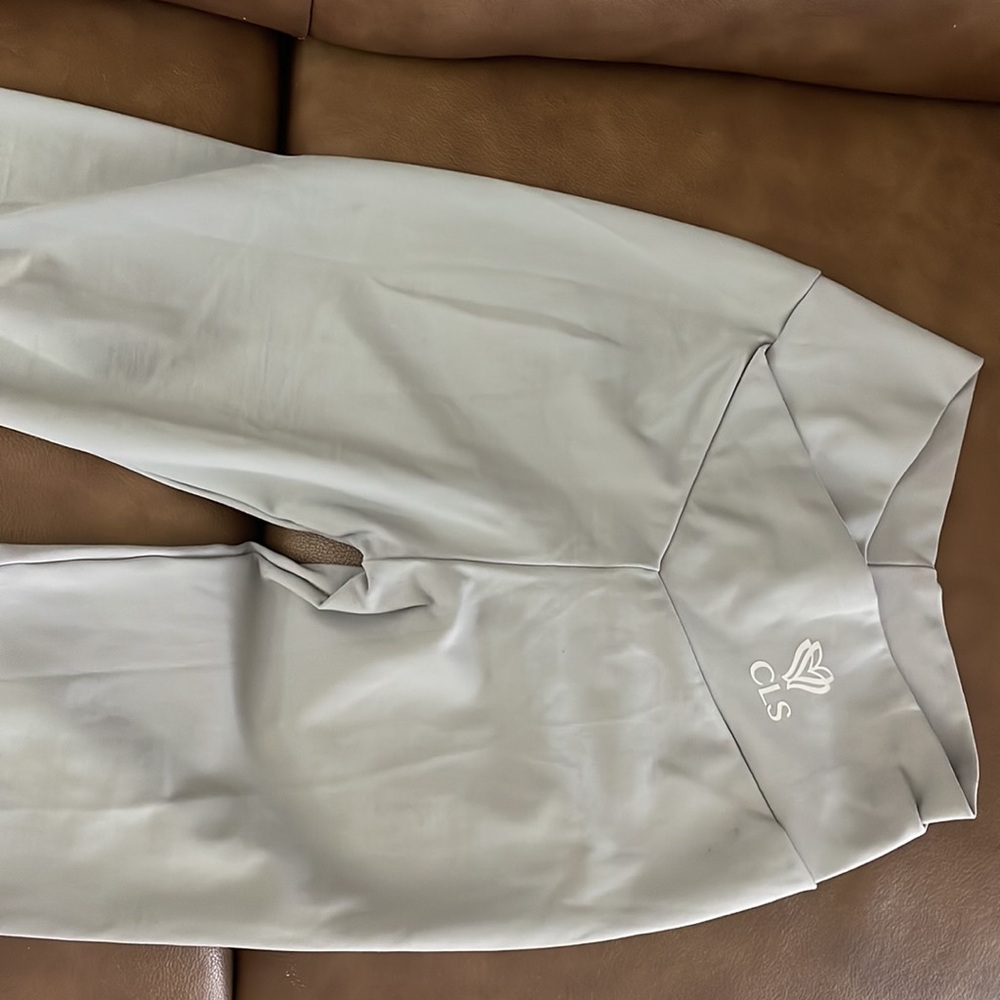 CLS leggings